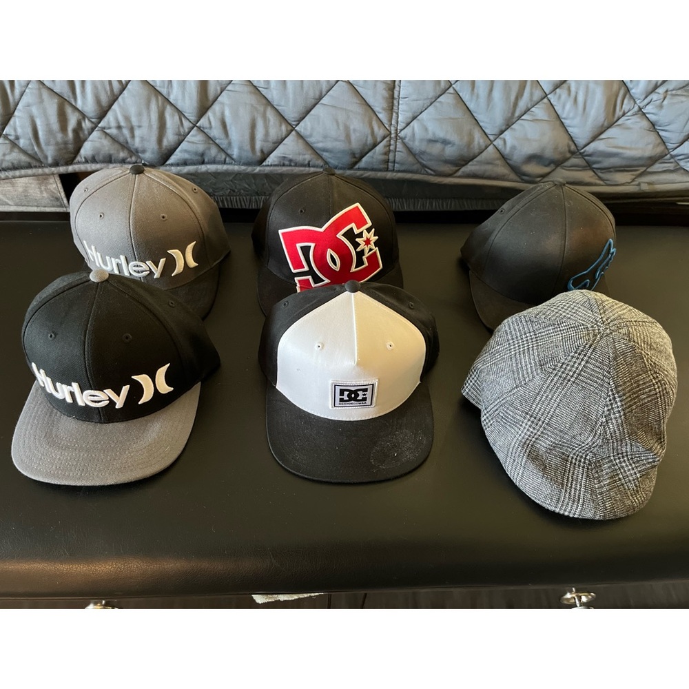 Lot of 6 mens hats